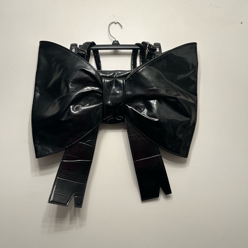 Giant Fortnite Bow purse